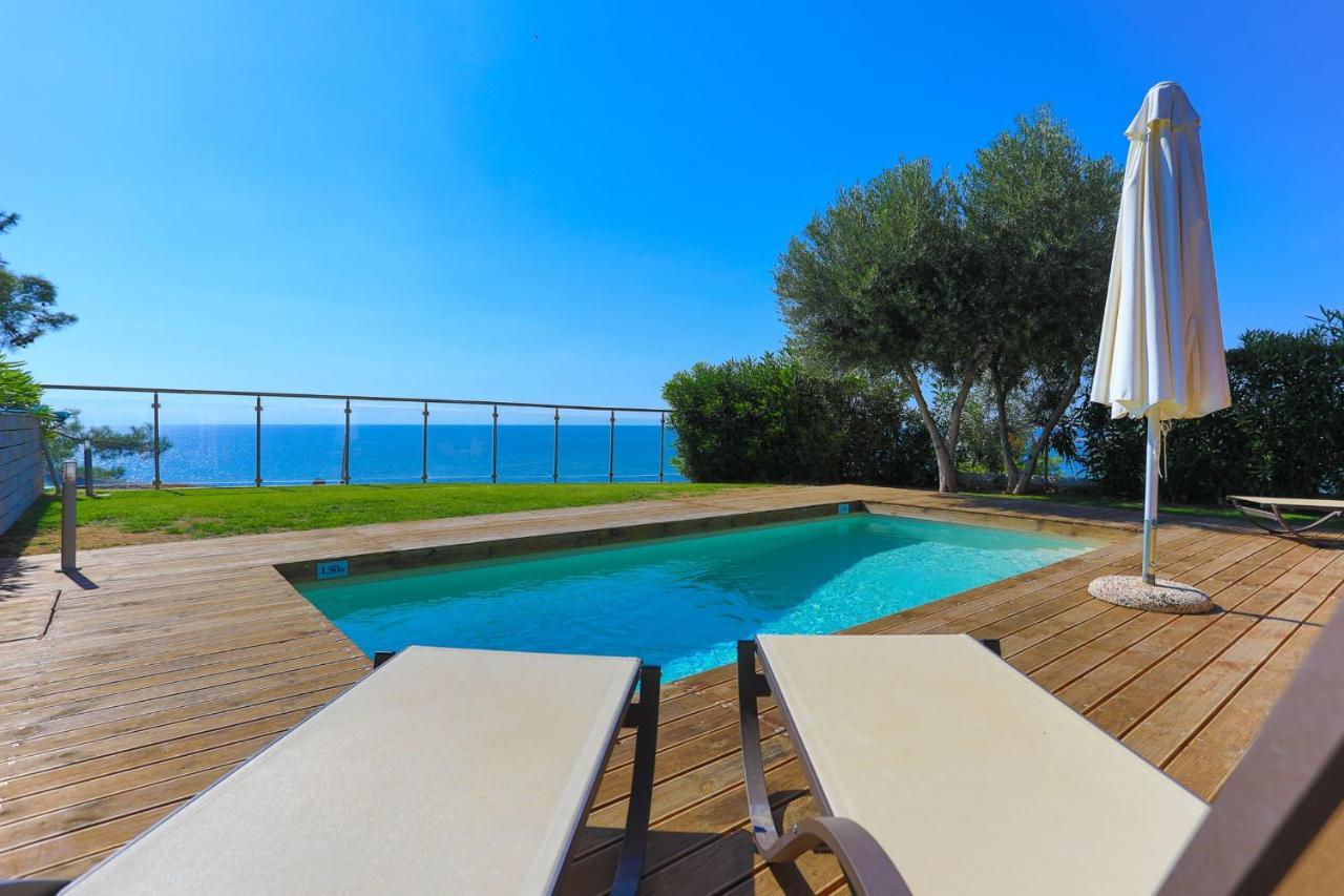 Kalma Villa Dio Nea Moudania Bagian luar foto