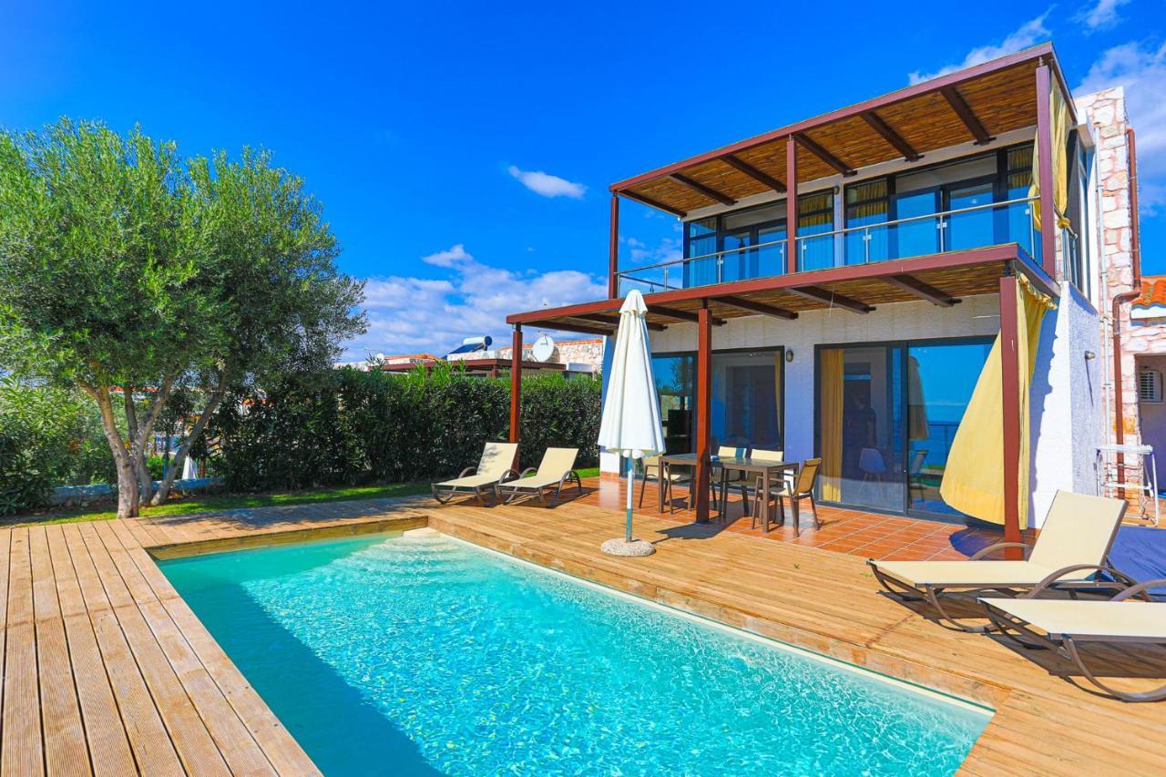 Kalma Villa Dio Nea Moudania Bagian luar foto